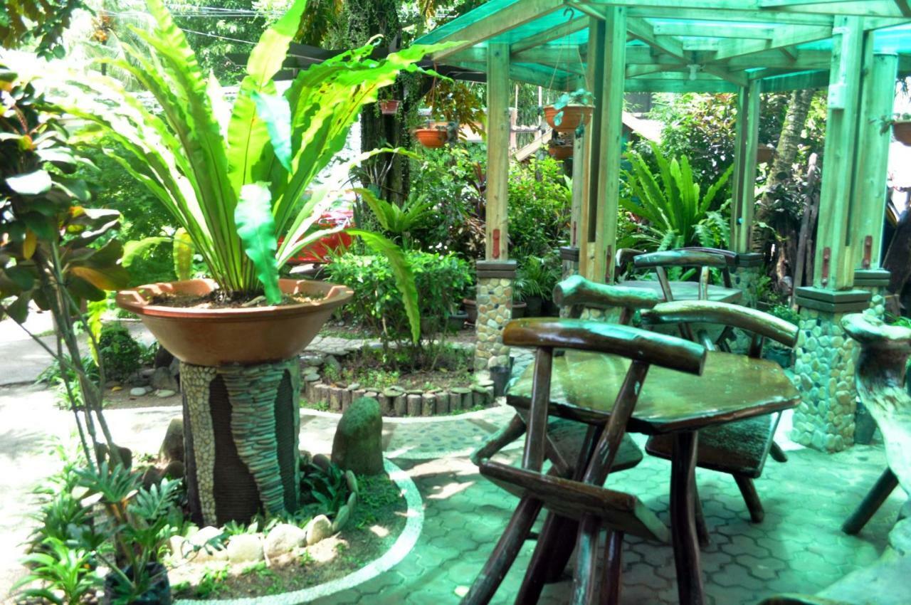 Peak House Garden Pension El Nido Exterior foto